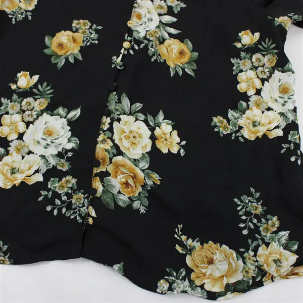 MINE Women Black Floral Short Sleeve Blouse Size M Button Front