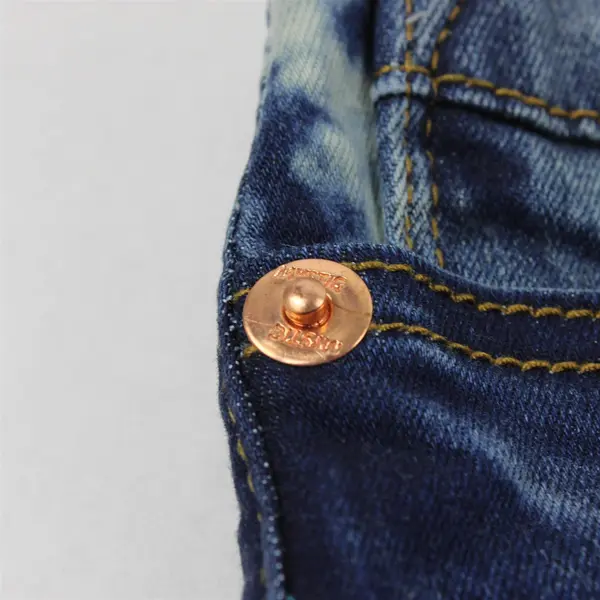 Mystiq Women's Stretch Skinny Distressed Ripped Jeans Size 7 Tag Attached