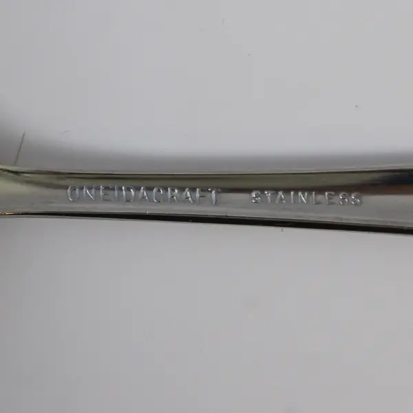Set of 5 Oneida Tempo Design Deluxe Stainless Dinner Forks 