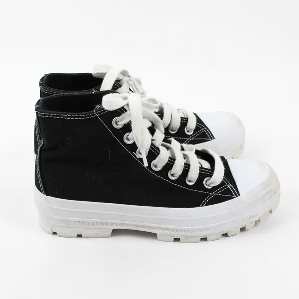 No Boundaries (NoBo) Black/White Lace Up High Top Platform Shoes Women's Size 7