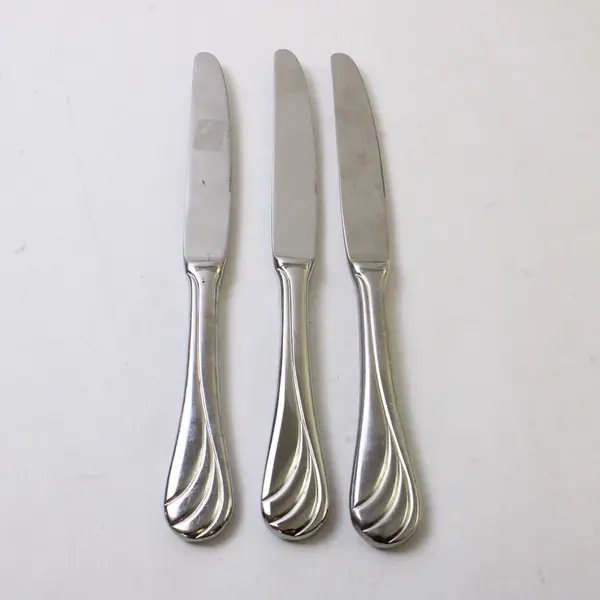 Set of 3 Oneida Torino Stainless Modern Solid Knives