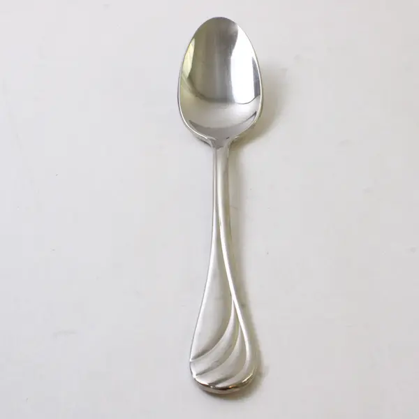 Set of 4 Oneida Torino Stainless Place/Oval Soup Spoons