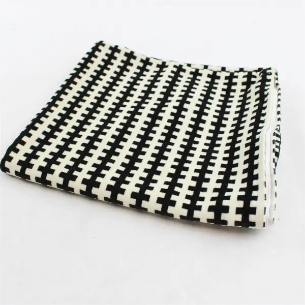 Unbranded Black/White Fabric Zip Up Decorative Pillowcase/Sham 21" x 21"