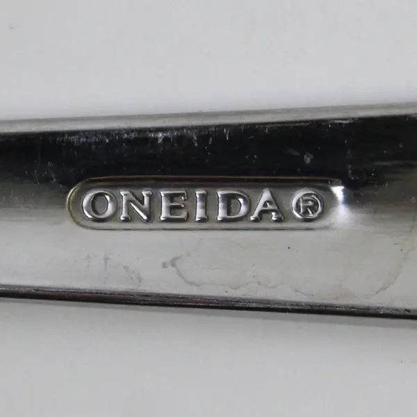 Lot of 4 Oneida Zone Stainless 3 Salad Forks & A Dinner Fork