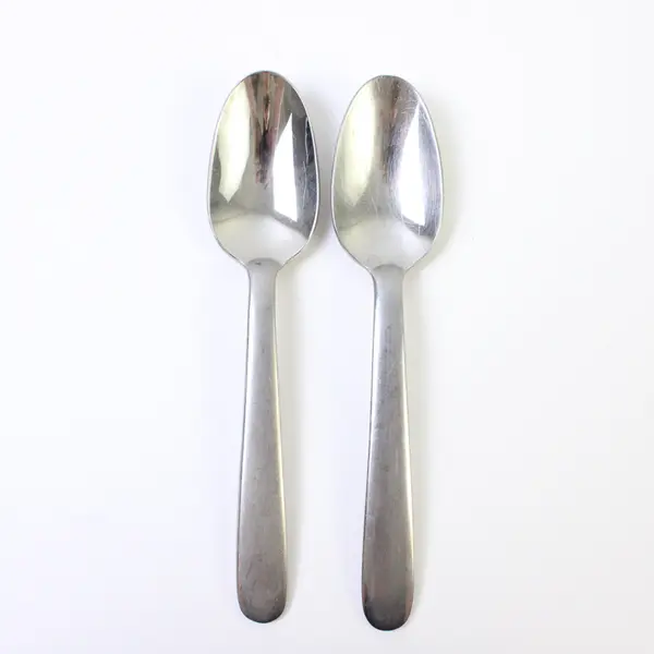 Set of 2 Oneida Zone Stainless Teaspoons