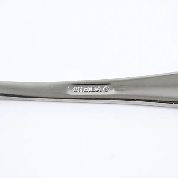 Set of 4 Oneida Tibet Stainless Salad Forks