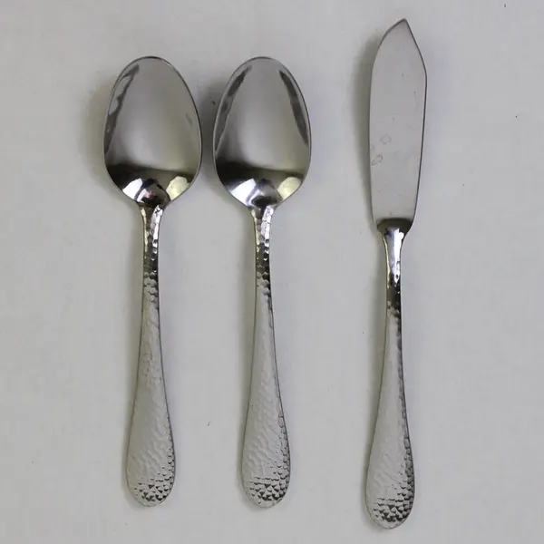 Lot of 3 Oneida Tibet Stainless 2 Teaspoons & Flat Handle Butter Knife