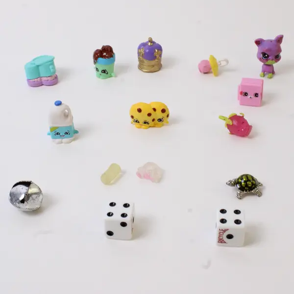 Lot of 13 Assorted Game Characters & Dice - Tabletop Game Pieces, Used