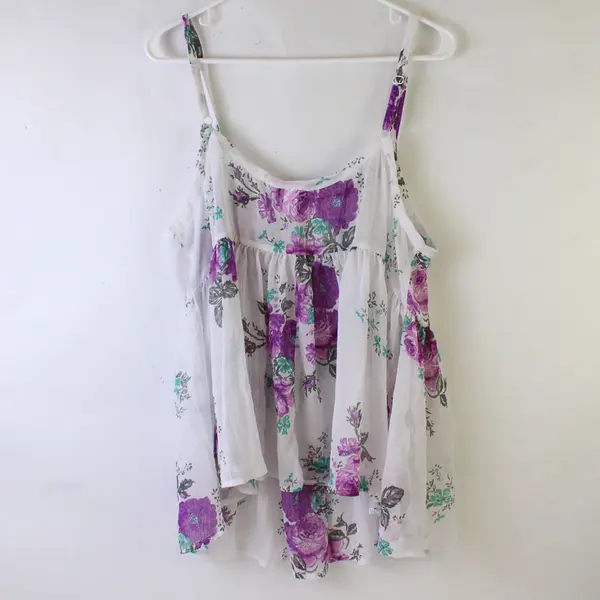Torrid Floral Chiffon Sheer Floral Tank Top Size 1 White Purple 