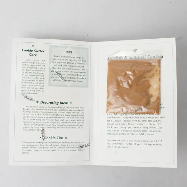 Set Of 2 Bark & Bradley Metal Starfish & Seashell Cookie Cutters 1997 W/ Recipes