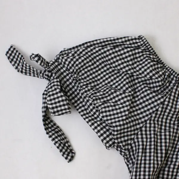 Haute Fox Women's Size 1XL White Black Check Crop Top Elastic Neckline