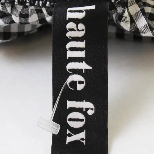 Haute Fox Women's Size 1XL White Black Check Crop Top Elastic Neckline