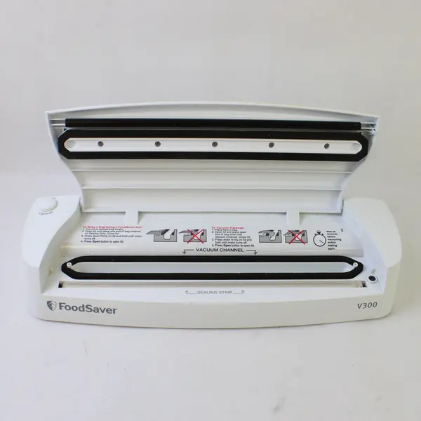 Foodsaver White Primary Series Home Food Vacuum Packaging System Sealer V300