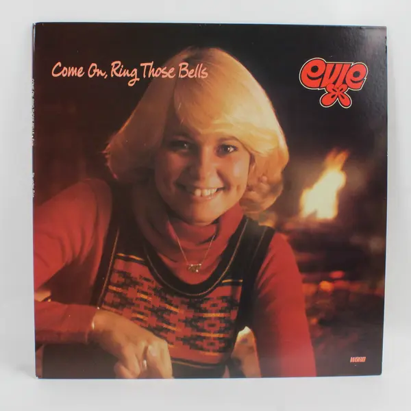 EVIE Come On Ring Those Bells 12" Vinyl Record