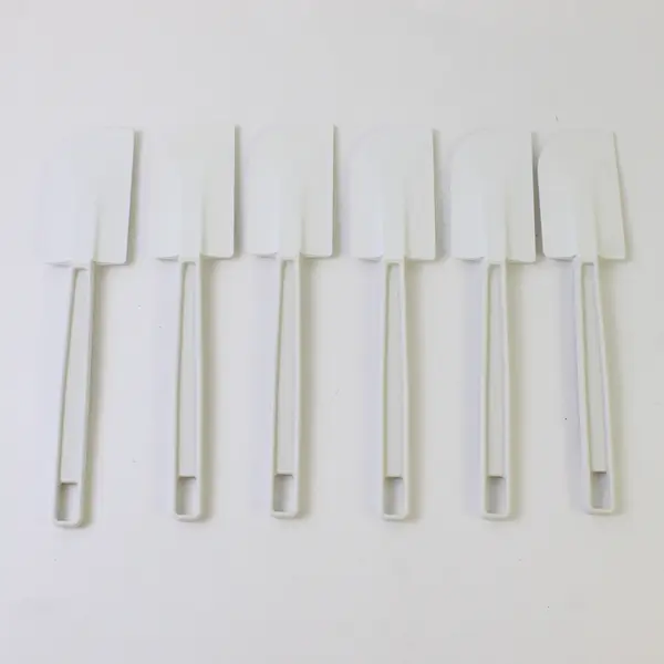 Lot Of 6 United Grocers Matching Solid White Plastic Spatulas Baking Utensil