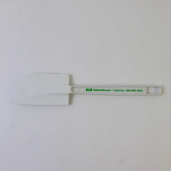 Lot Of 6 United Grocers Matching Solid White Plastic Spatulas Baking Utensil