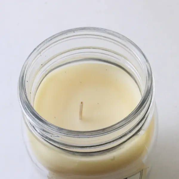 Farmhouse Magnolia 12 oz Scented Glass Jar Candle - New