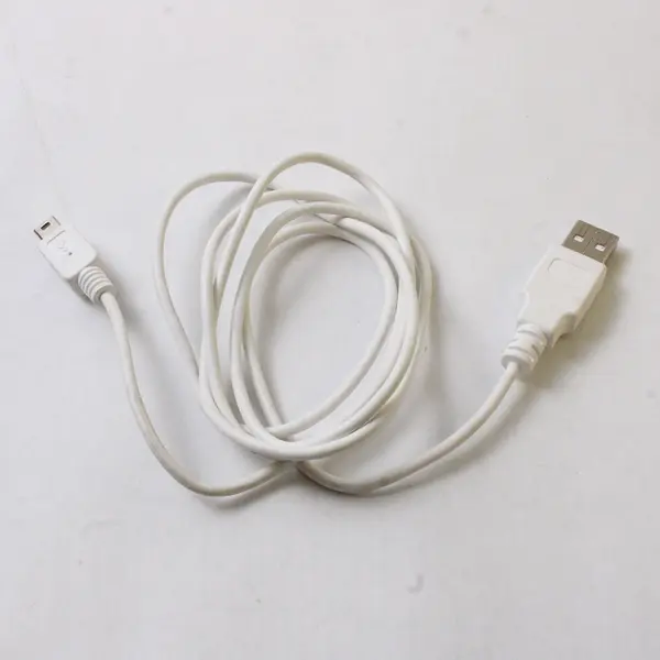 USB Charging & Data Transfer Cable for Digital Cameras - Used