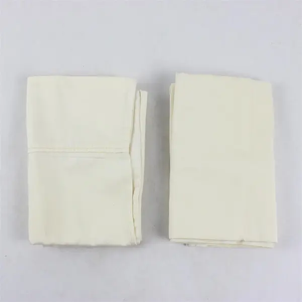 Lot Of 2 Costco Charisma Matching Cream Pillowcases 100% Cotton 20" x 31"