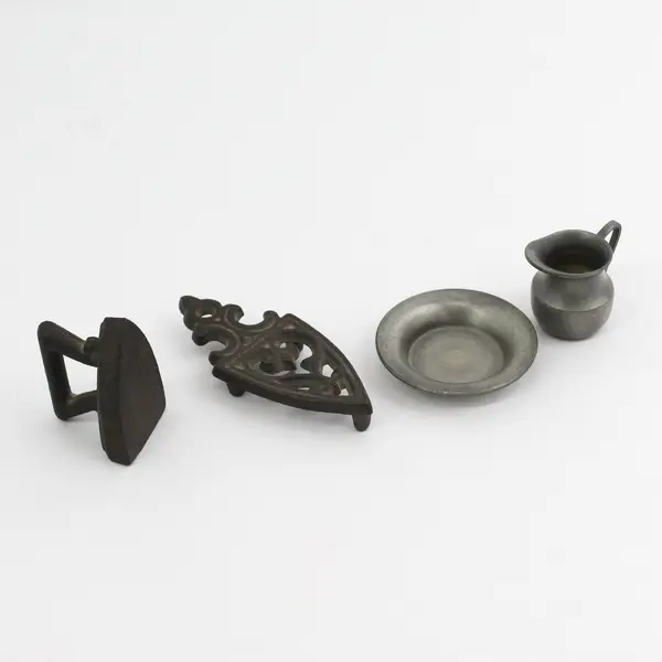  Lot of 8 Durham Industries Metal Doll House Miniature Accessories Dated 1976