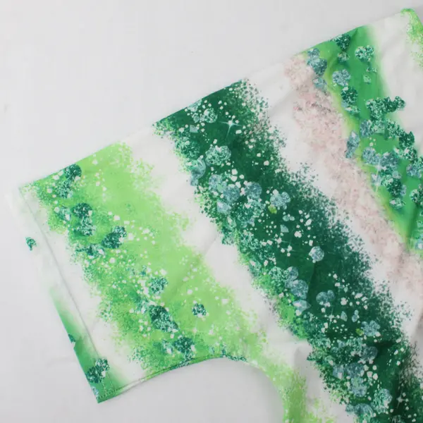 Unbranded White/Green Pattern Short Sleeve T-Shirt Women's Size 2XL