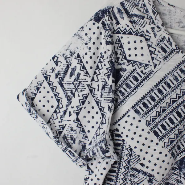 Basic Edition Blue/White Geometric Print Short Sleeve T-Shirt Women's Size L