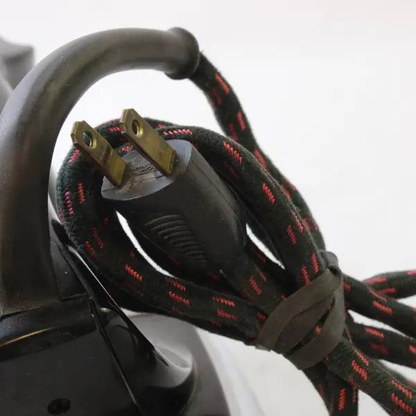 General Electric 1950s Vintage Steam Iron Collectible Untested