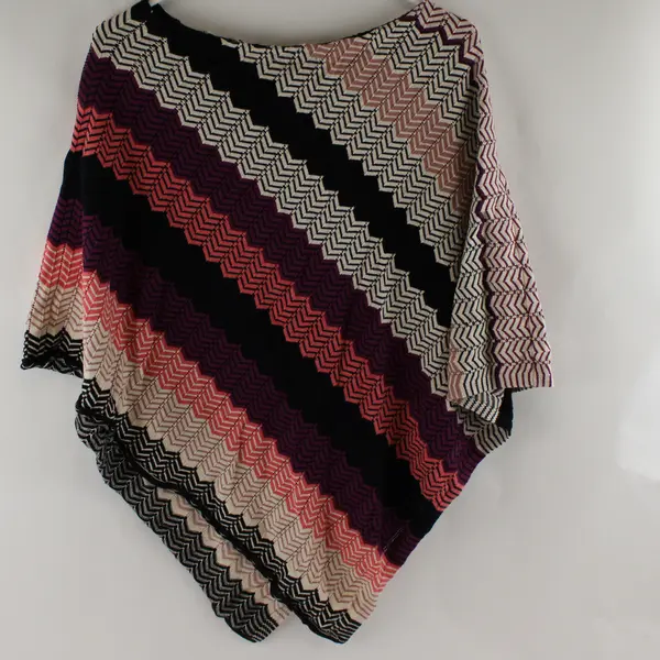 Jessica Simpson Multicolor Chevron Knit Poncho Women's One Size