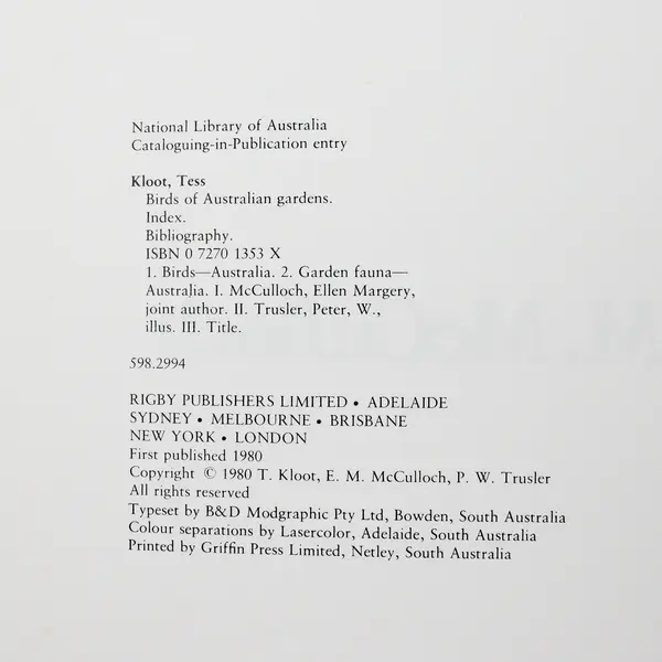 Birds of Australian Gardens Paintings by Peter Trusler 1980 HC DJ 1st Ed Good