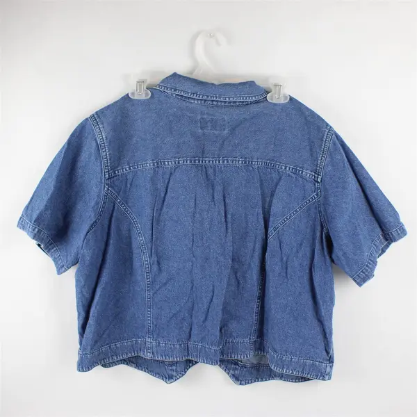 VTG Liz Claiborne Villager Sport Women's 2 Denim Short Sleeve Button Up Top