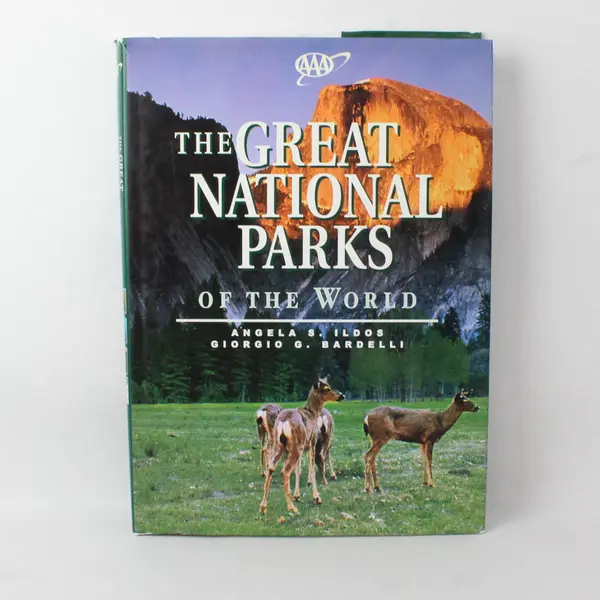 AAA's Great National Parks of the World Angelo Ildos Giorgio Bardelli 2001 HC DJ