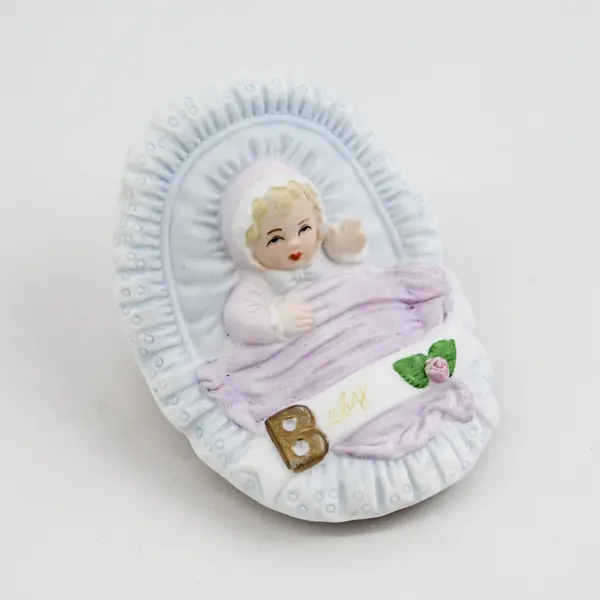 1983 Enesco Blonde Baby In Bassinet Growing Up Birthday Girls