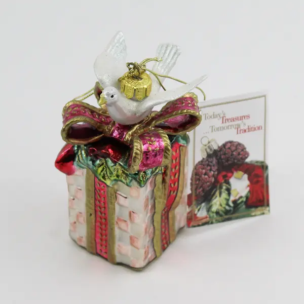 Fitz and Floyd Glass Gregorian Gift Box with Dove On top Christmas Ornament  