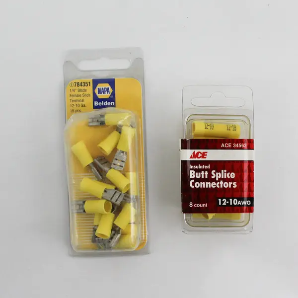 Lot of Cord Runs & Female Slide Terminals Wire Connectors