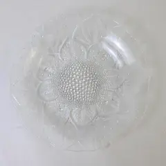 Unbranded Sunflower Pattern Clear Glass Molded Plate/Platter 11" Diameter