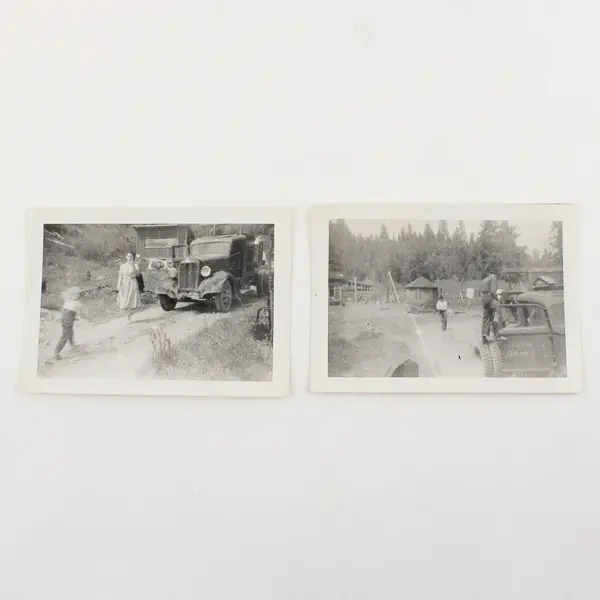 Lot Of 4 Vintage REO Speed Wagon Logging Truck Photos Pacific Northwest 1950s