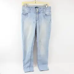 Blue Spice Juniors' Size 11 Light Wash Mid Rise Skinny Jeans
