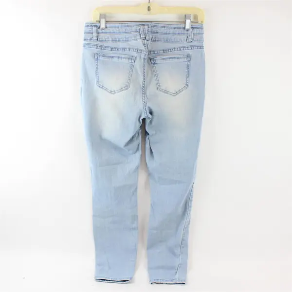 Blue Spice Juniors' Size 11 Light Wash Mid Rise Skinny Jeans