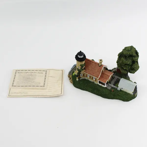 1999 Harbour Lights Lighthouse Figurine White River Michigan #226 Box And COA