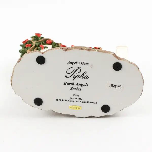 Pipka Earth Angels #13806 Angel's Gate Collectible Figurine NEW