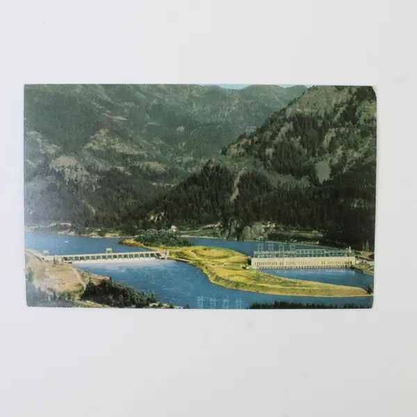Lot Of 2 Bonneville Dam Columbia River Oregon Color Postcards Union Oil Company