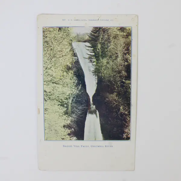 Lot Of 2 Columbia Gorge Oregon Color Postcards Bridal Veil Falls Latourell Falls