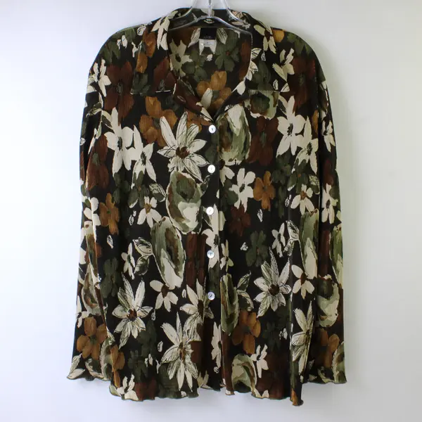 Vtg j.t.b. Women's XL Green Floral Crinkle Long Bell Sleeve Button Up Blouse