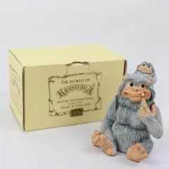 World of Krystonia 1113 Tinchachuik Creature & Child Figurine - Made in England