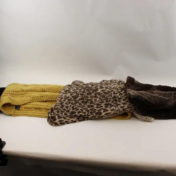 Mixed Lot of 4 Loop Scarves Knit and Fuzzy