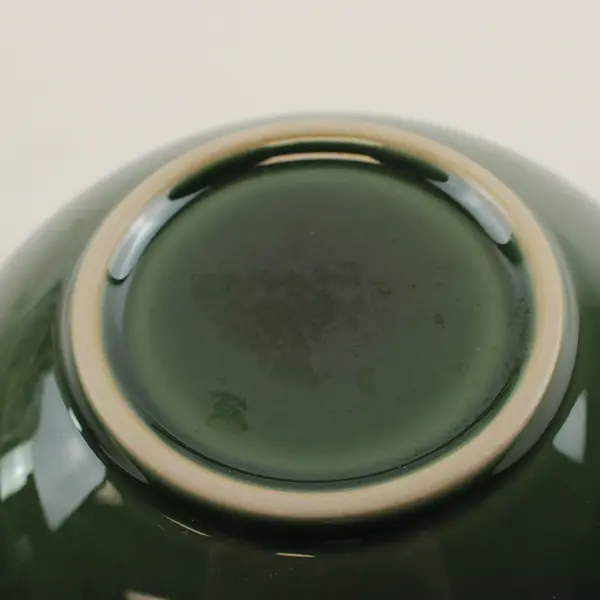 Lot Of 2 Unbranded Matching Lotus Leaf Patterned Round Soup Bowls 8" Diameter