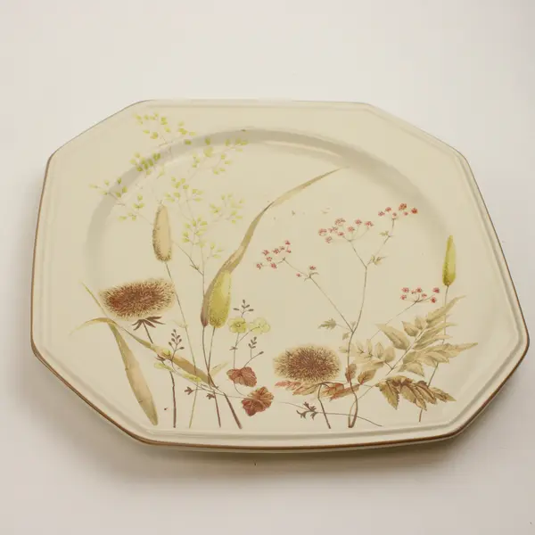 Lot Of 3 Mikasa Ferndale Pattern Square Ceramic Plates (2 Dinner, 1  Salad)