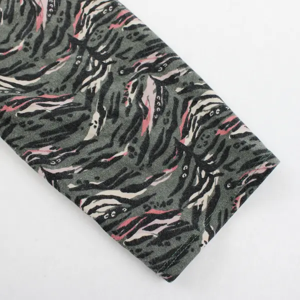 No Boundaries Green and Pink Animal Print Ankle Leggings Juniors Large 11-13