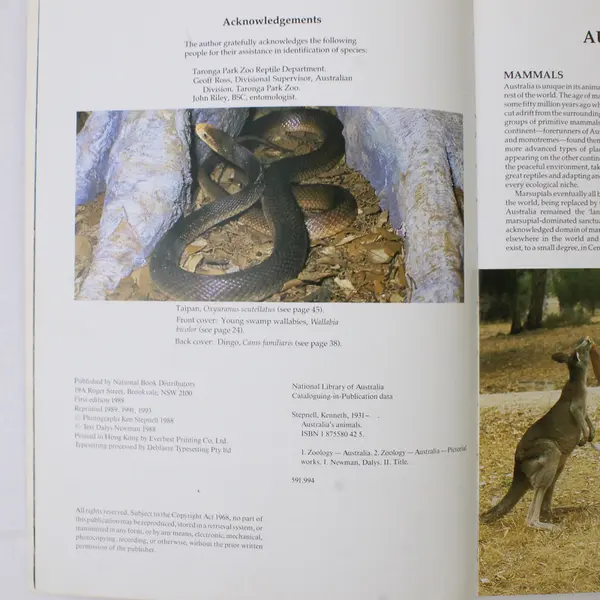 Australia's Animals by Dalys Newman Australian Nature Series 1993 Illustrated PB