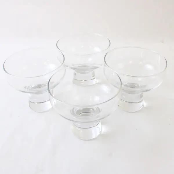 Lot Of 4 Unbranded Unmarked Matching Clear Glass Candle Holding Cups 3.5" Tall